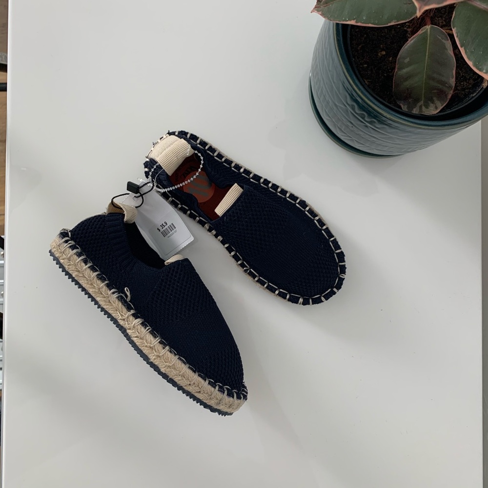 Zara Boys Size 10 Shoes